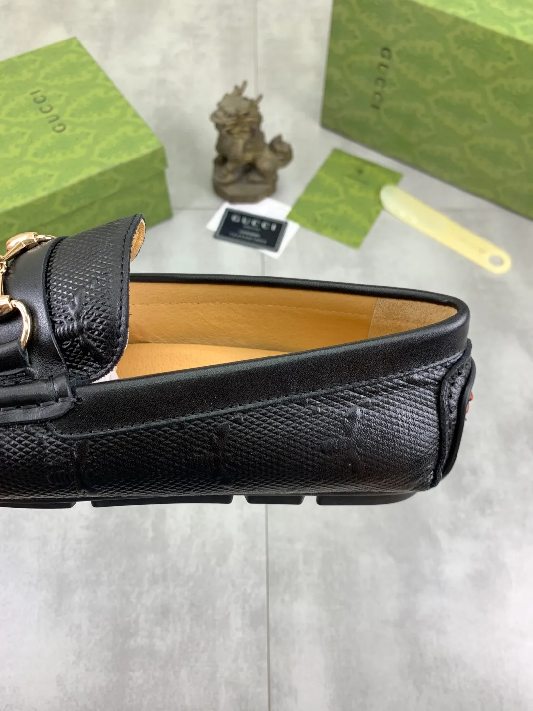 Men's men's shoes💰P360💰[New style]🆘[GUCCI] New classic beanie shoes; Hong Kong original top quality, exquisite craftsmanship, top quality💪🏼High-end boutique men's beanie shoes, British fashion style 🎈The upper is made of Italian imported calfskin🔥, comfortable and breathable, fully imported soft pigskin lining, lazy slip-on Loaf style This fabric is made of 🇮🇹🎈, which is suitable for drivers to drive, and the original non-slip and wear-resistant rubber outsole 🎈Number of yards: 38-45 2⃣️colors🉑️choose